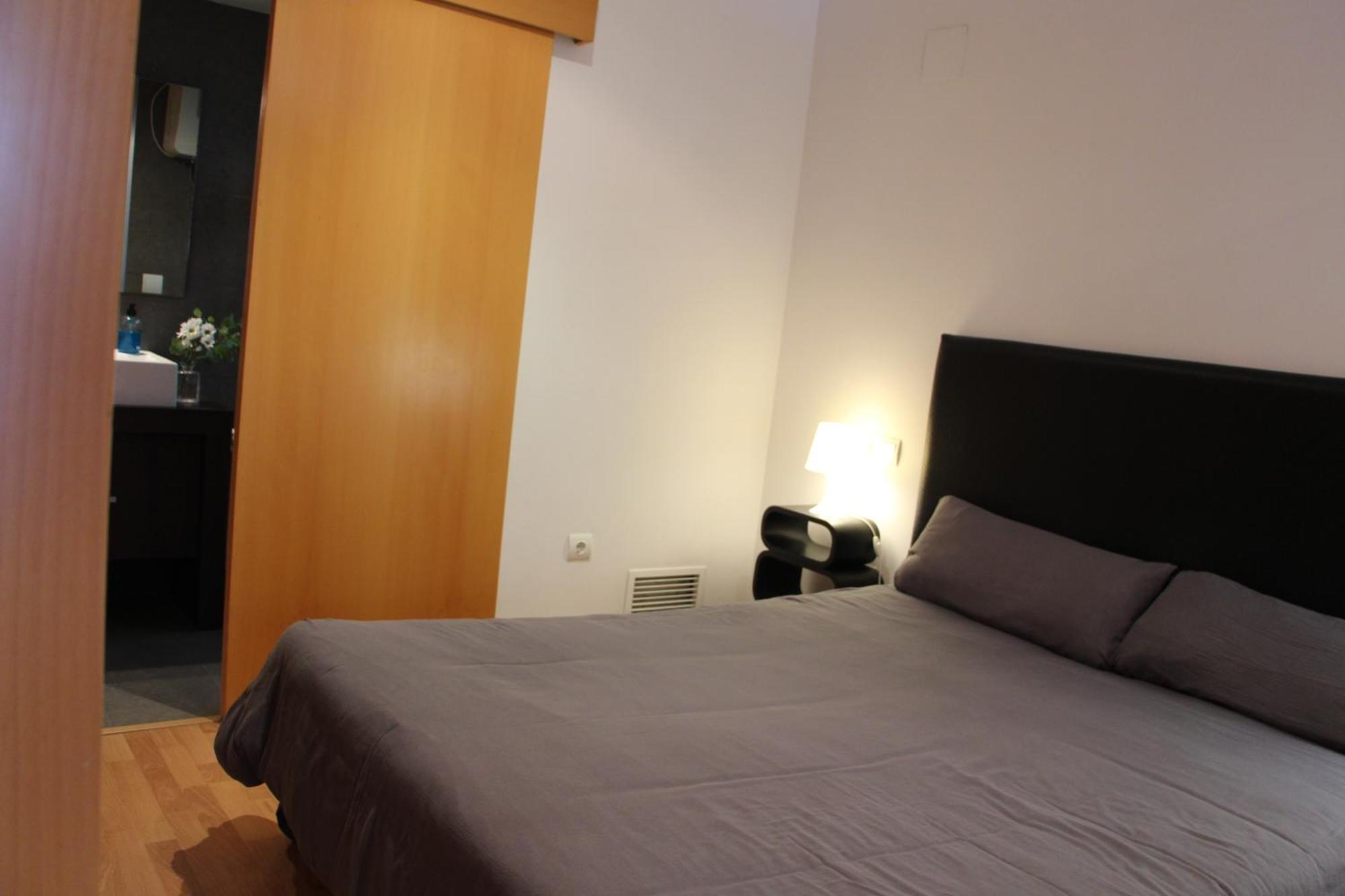Apartamentos La Pergola Castellon Castellón de la Plana Værelse billede