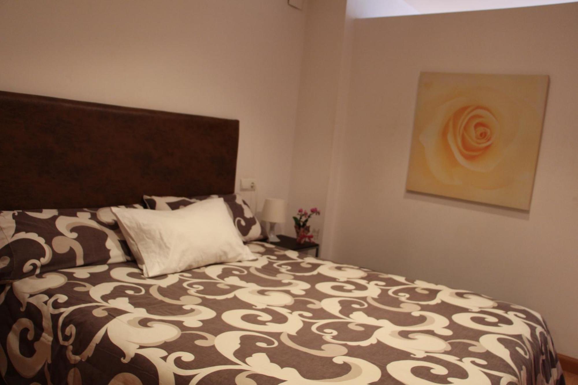 Apartamentos La Pergola Castellon Castellón de la Plana Værelse billede